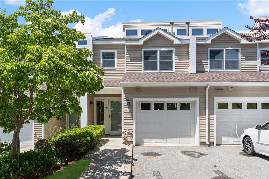 43 Lawton Brook Lane, Portsmouth, RI 02871