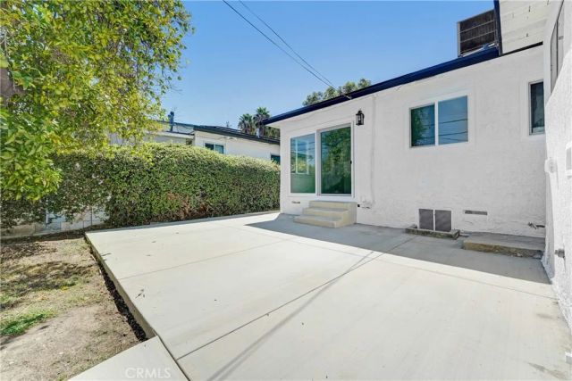 20919 Costanso Street, Woodland Hills, CA 91364