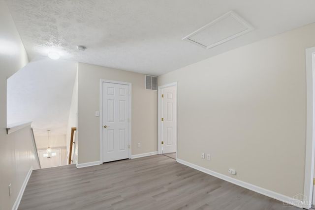 623 Quail Hollow Drive, Trenton, OH 45067