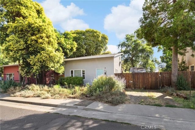 1712 Sherman Avenue, Chico, CA 95926