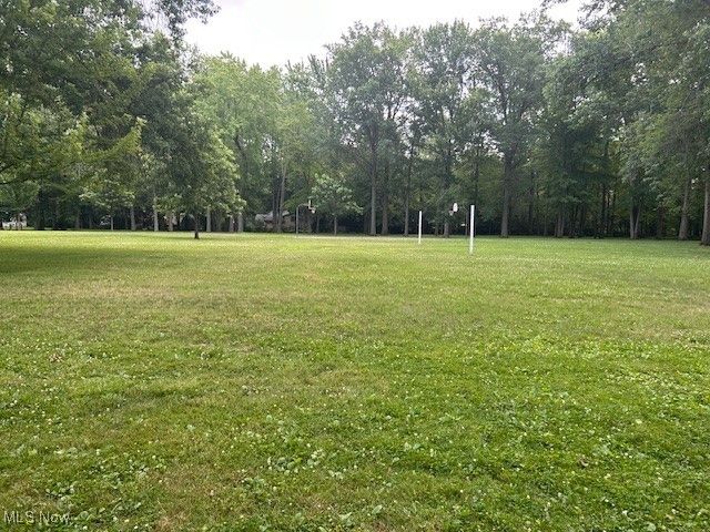 330 Inwood Boulevard, Avon Lake, OH 44012