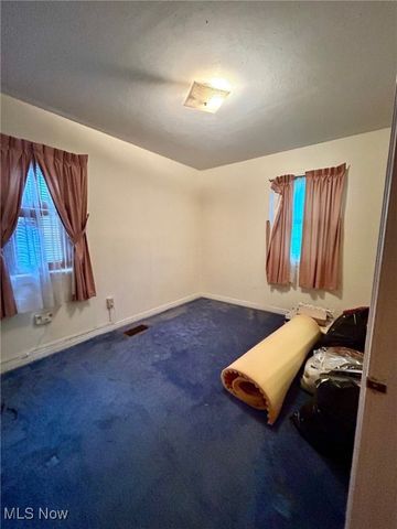 330 Inwood Boulevard, Avon Lake, OH 44012