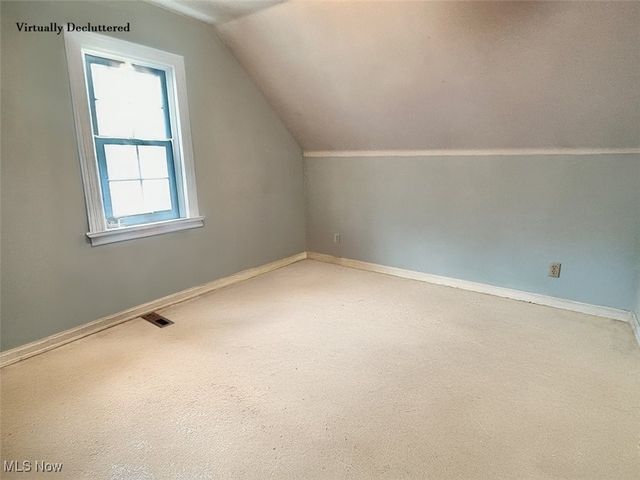 330 Inwood Boulevard, Avon Lake, OH 44012