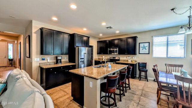 11325 E SANDOVAL Avenue E, Mesa, AZ 85212