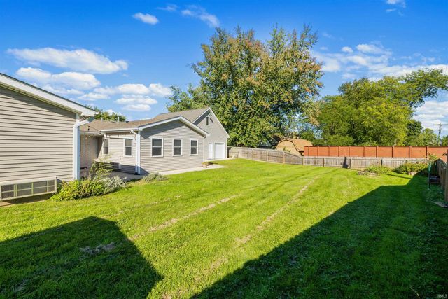 10012 Hosler Road, Leo, IN 46765