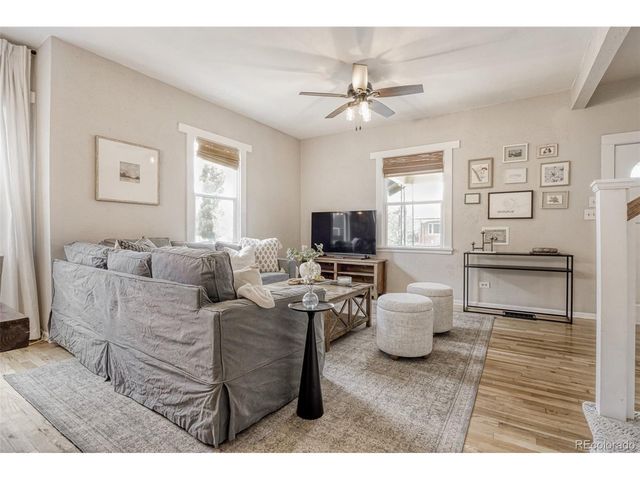 2136 S Franklin St, Denver, CO 80210