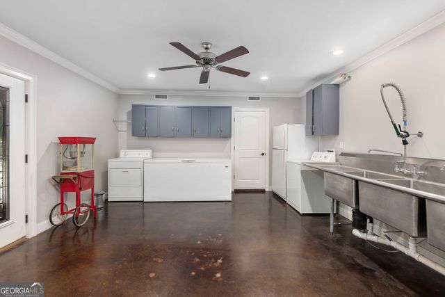 695 Boat Club Road, Hamilton, GA 31811
