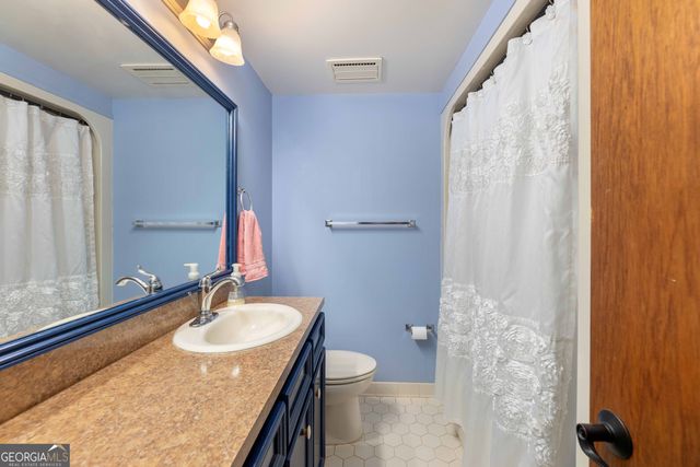695 Boat Club Road, Hamilton, GA 31811