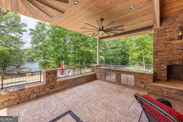 695 Boat Club Road, Hamilton, GA 31811