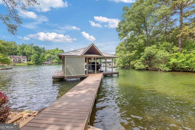 695 Boat Club Road, Hamilton, GA 31811