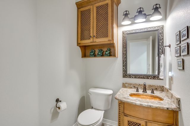 2318 Vienna Drive, Granbury, TX 76048