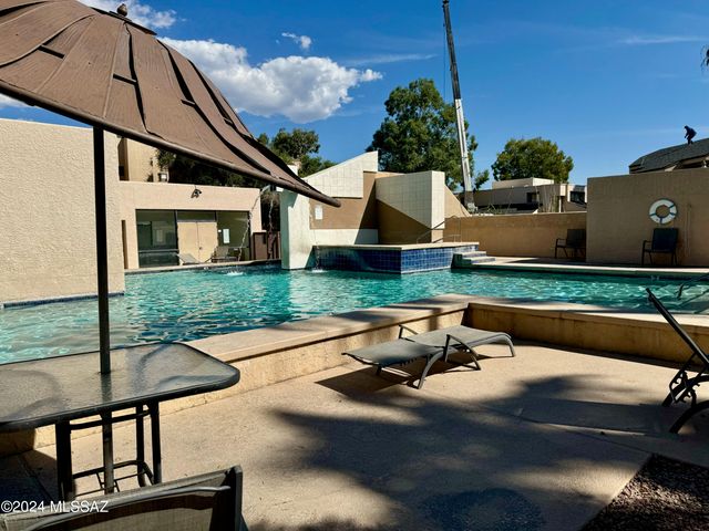 7620 E Callisto Cir Unit 113, Tucson, AZ 85715