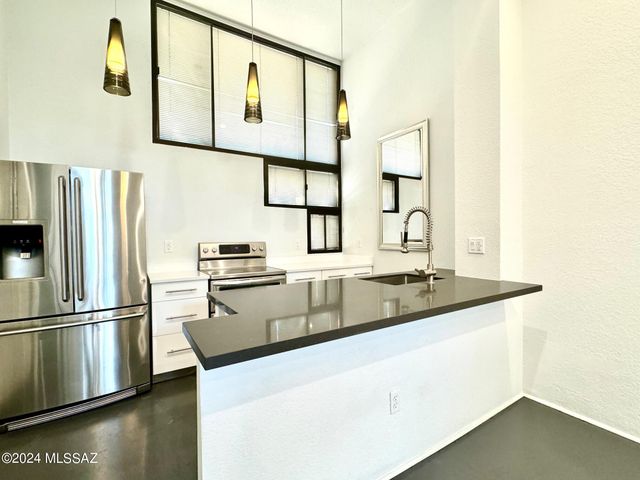 7620 E Callisto Cir Unit 113, Tucson, AZ 85715