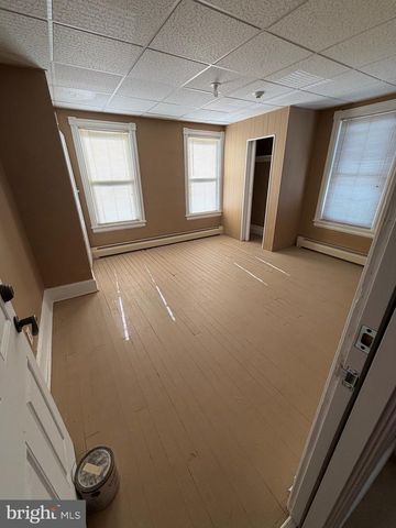 102 NORTHERN AVE, Wilmington, DE 19805