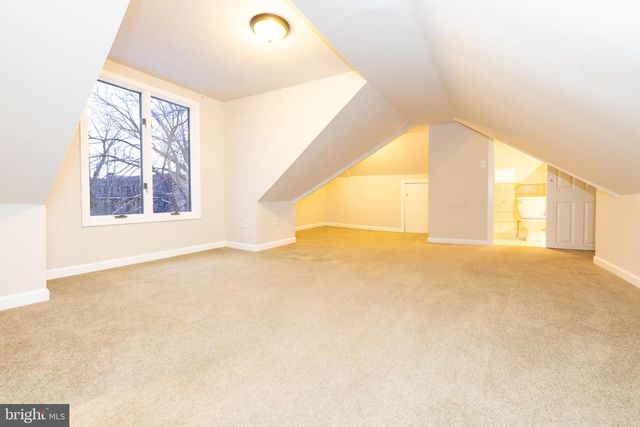 724 E LOCUST AVE, Philadelphia, PA 19144