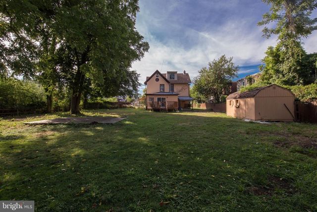 724 E LOCUST AVE, Philadelphia, PA 19144