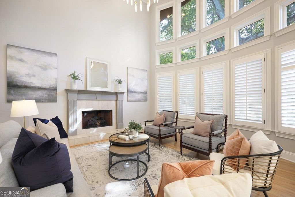 12 Bonnie Lane NE, Sandy Springs, GA 30328 — photo 2