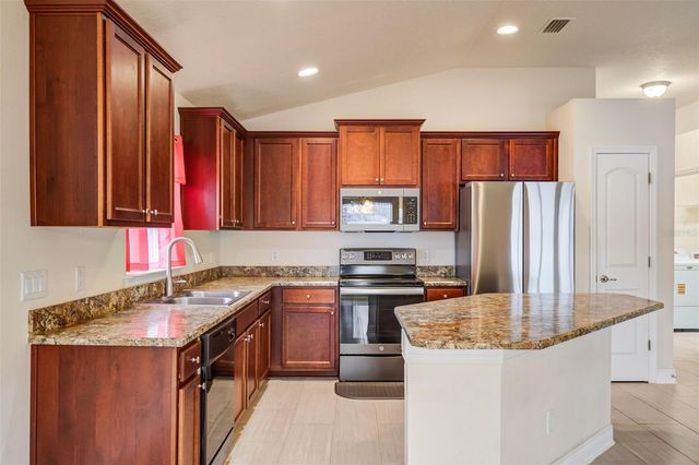 1130 SABINE LANE, Kissimmee, FL 34759