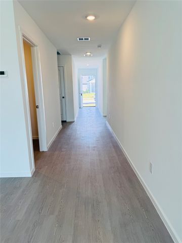 7157 Waterford Creek Court, Fort Worth, TX 76179