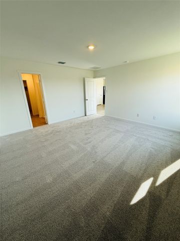 7157 Waterford Creek Court, Fort Worth, TX 76179