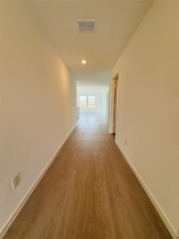 7157 Waterford Creek Court, Fort Worth, TX 76179