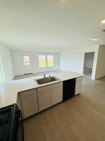 7157 Waterford Creek Court, Fort Worth, TX 76179