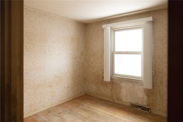 71 Birchland Avenue, Pawtucket, RI 02860