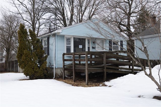 71 Birchland Avenue, Pawtucket, RI 02860