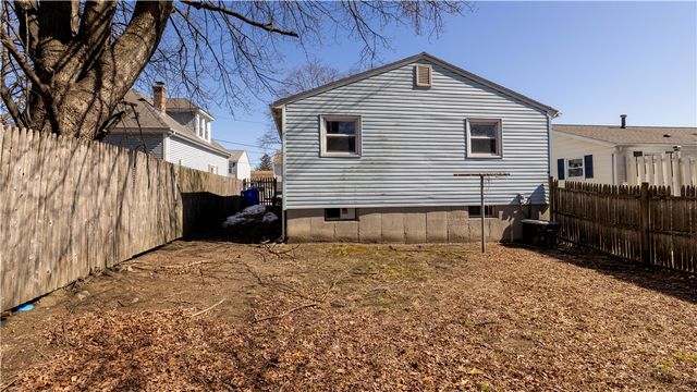 71 Birchland Avenue, Pawtucket, RI 02860