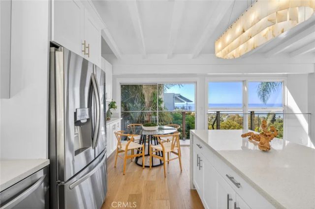 1099 Skyline Dr, Laguna Beach, CA 92651