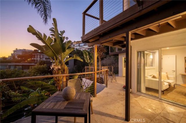 1099 Skyline Dr, Laguna Beach, CA 92651