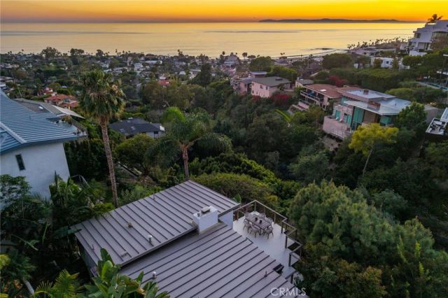 1099 Skyline Dr, Laguna Beach, CA 92651