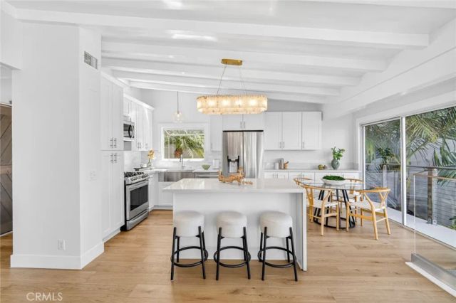 1099 Skyline Dr, Laguna Beach, CA 92651