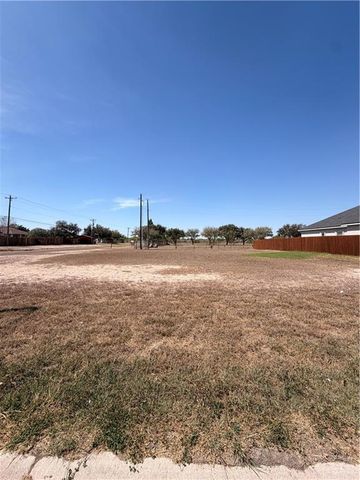 915 Franco Drive, Mercedes, TX 78570