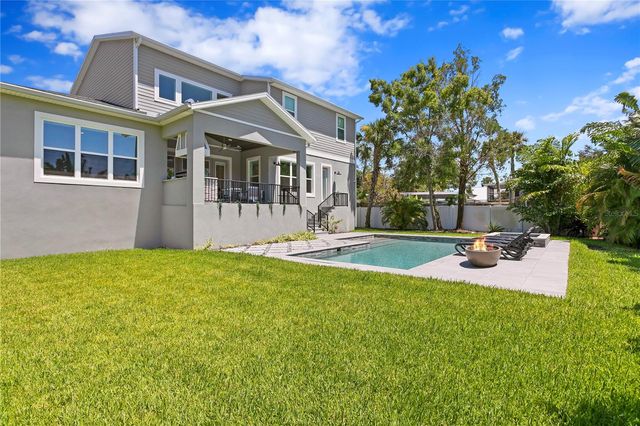 209 S SHORE CREST DRIVE, Tampa, FL 33609
