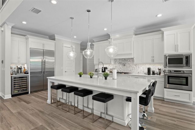 209 S SHORE CREST DRIVE, Tampa, FL 33609