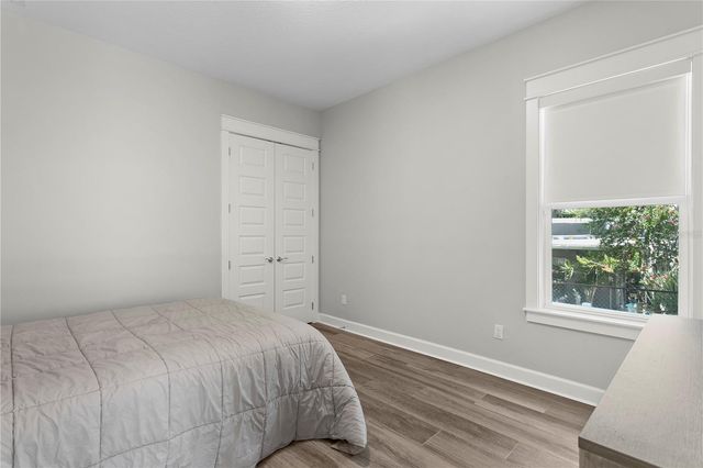 209 S SHORE CREST DRIVE, Tampa, FL 33609