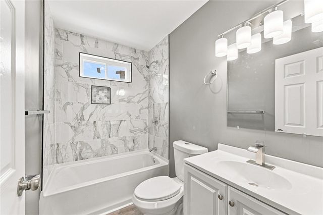 139 benedict Street, Providence, RI 02909