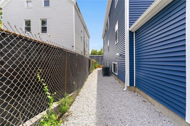 139 benedict Street, Providence, RI 02909