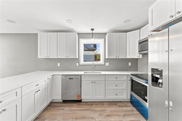 139 benedict Street, Providence, RI 02909