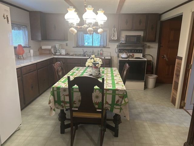 1402 HICKORY Street, Espyville, PA 16424