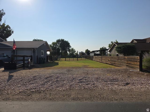 3943 S WHITE RAIL LN, West Haven, UT 84401
