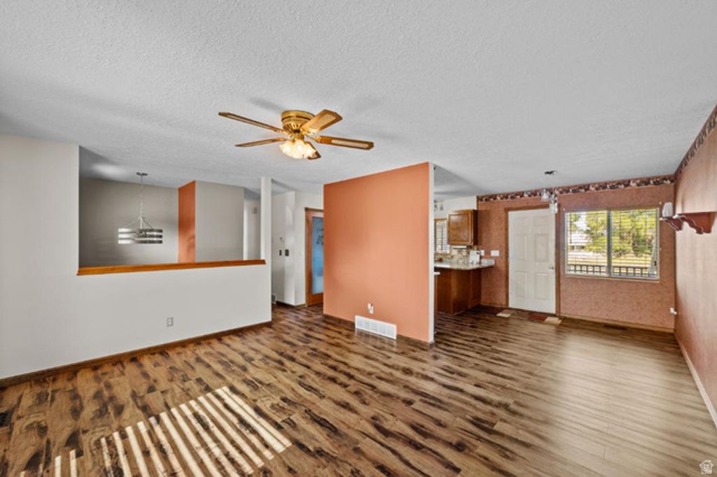 3943 S WHITE RAIL LN, West Haven, UT 84401 — photo 4