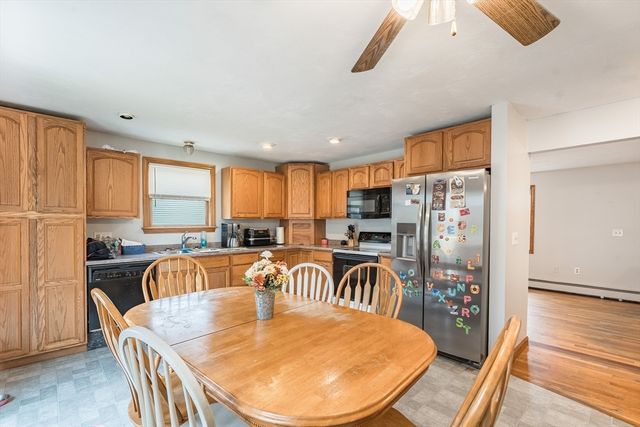 7 Leslie Lane, Millbury, MA 01527