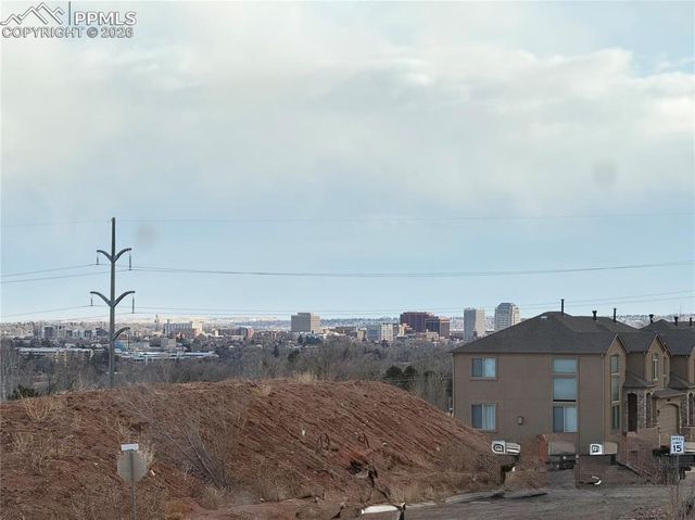 731 Little Bear Grove, Colorado Springs, CO 80907