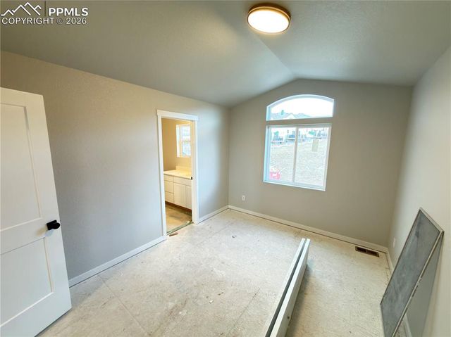 731 Little Bear Grove, Colorado Springs, CO 80907