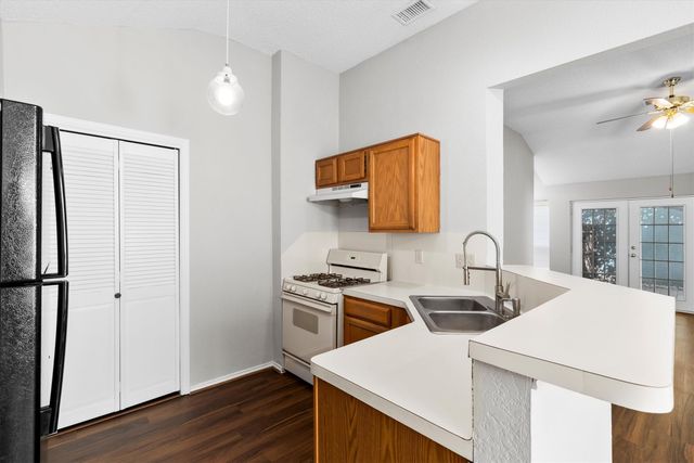 700 Rancho Drive, Mesquite, TX 75149