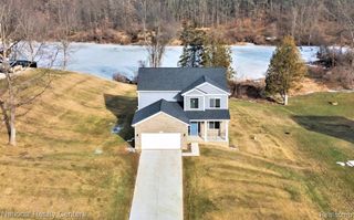 113 Parker Lane, Brandon Charter Township, MI 48462