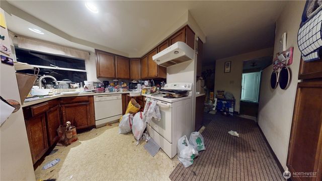 16835 113th Avenue SE, Renton, WA 98055