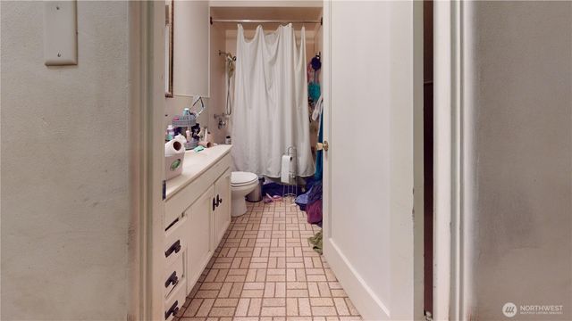 16835 113th Avenue SE, Renton, WA 98055